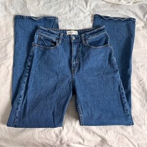 abercrombie and fitch high rise relaxed 90s curve love dark jeans